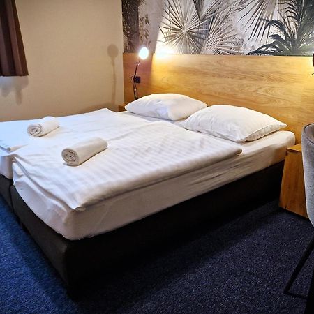 Garda Hotel Szombathely Dış mekan fotoğraf