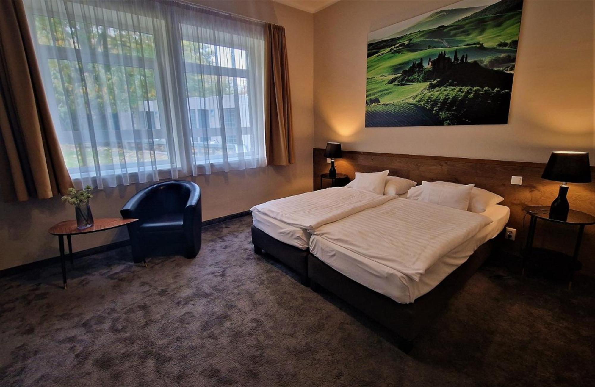 Garda Hotel Szombathely Dış mekan fotoğraf