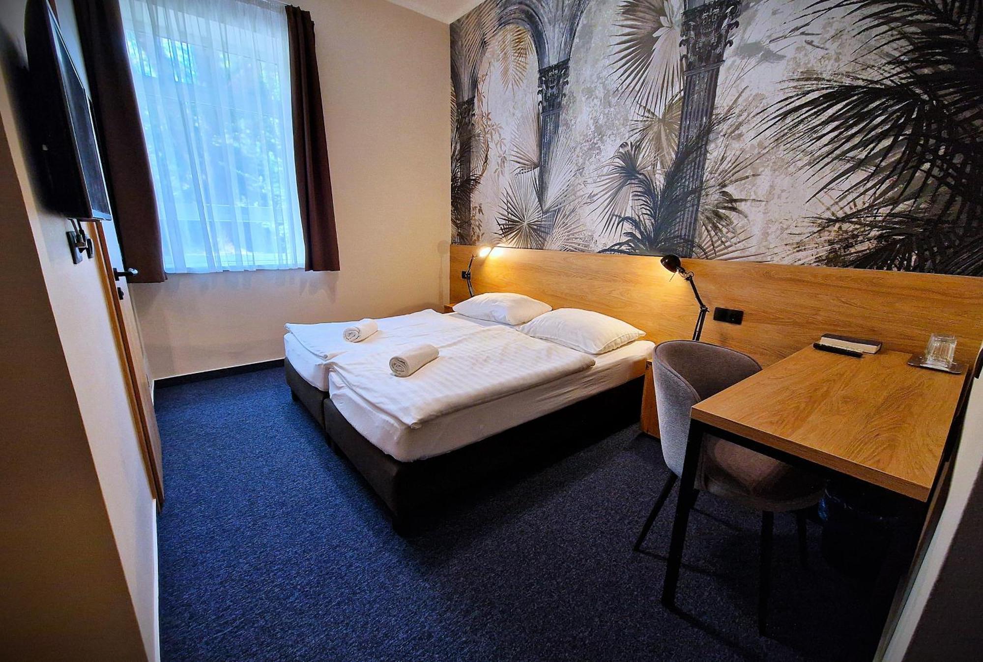 Garda Hotel Szombathely Dış mekan fotoğraf